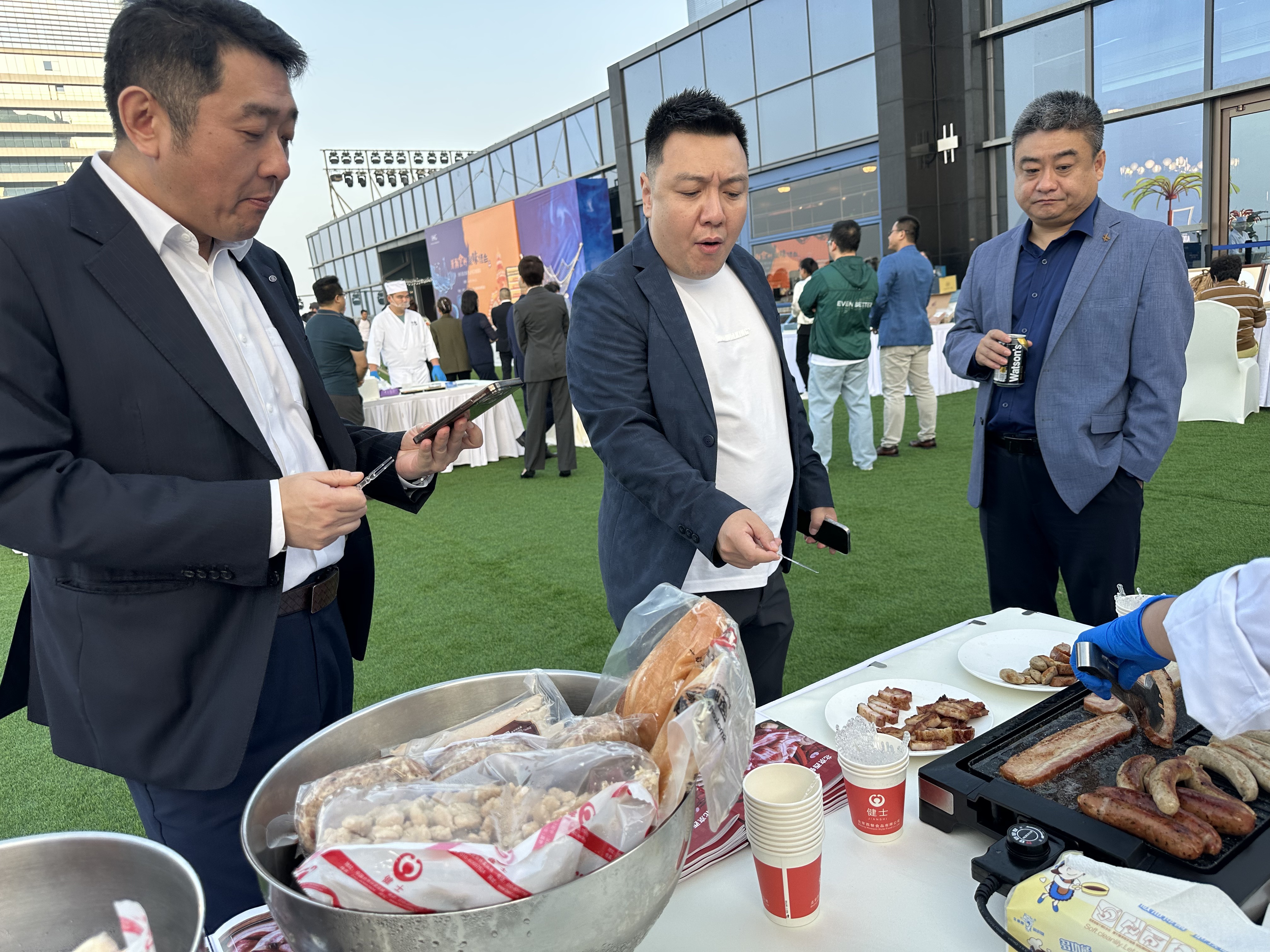 北京西餐美食之旅：從“聚味煙臺”到懷柔豐收節(jié)！